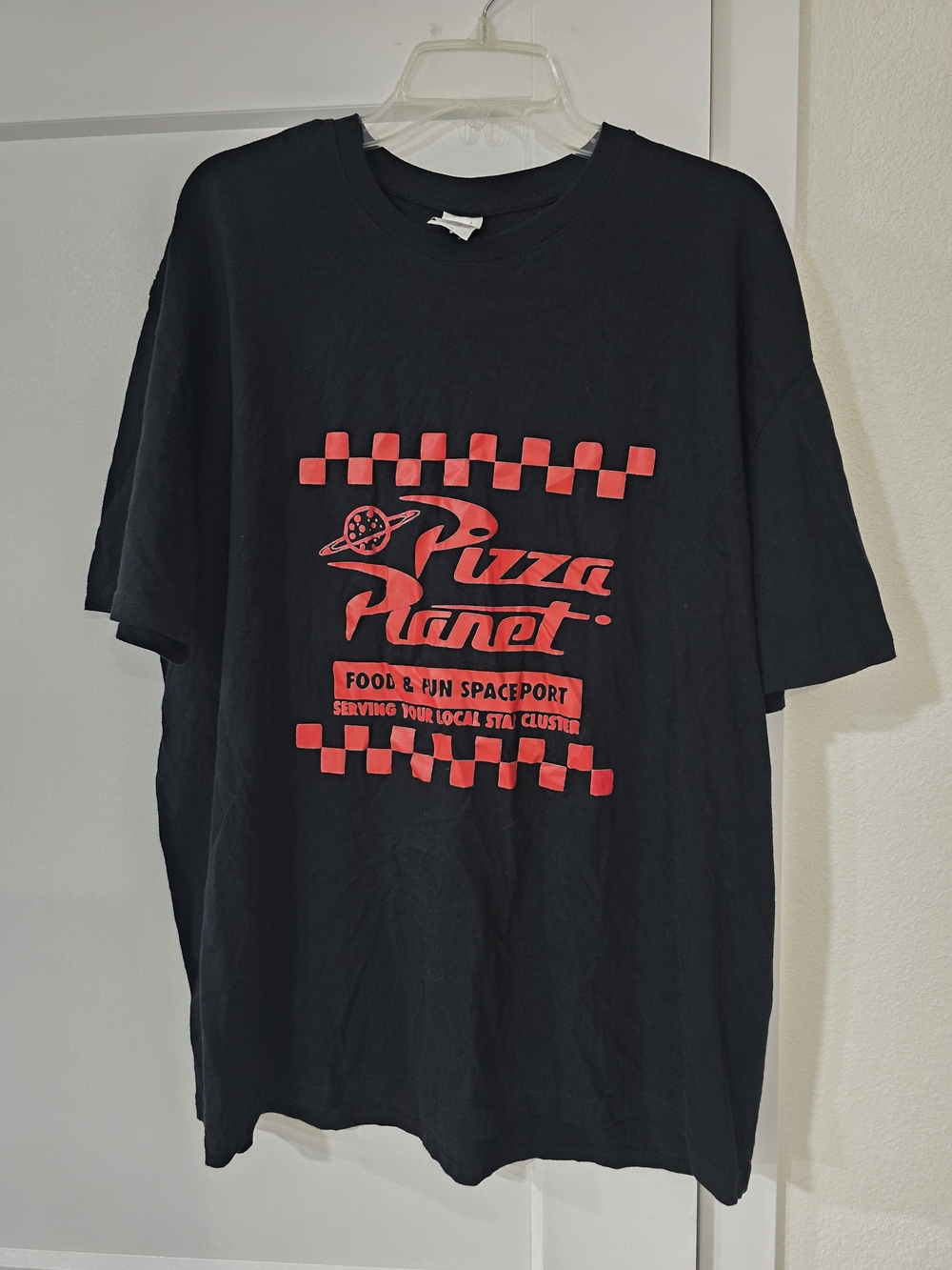 Pizza Planet Black Short-Sleeve Graphic Tee Size 2XL